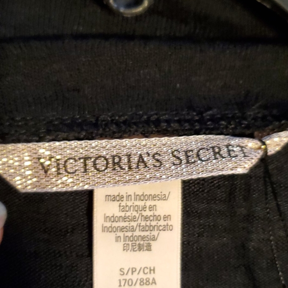 NWT Victoria Secret Top - Picture 4 of 5